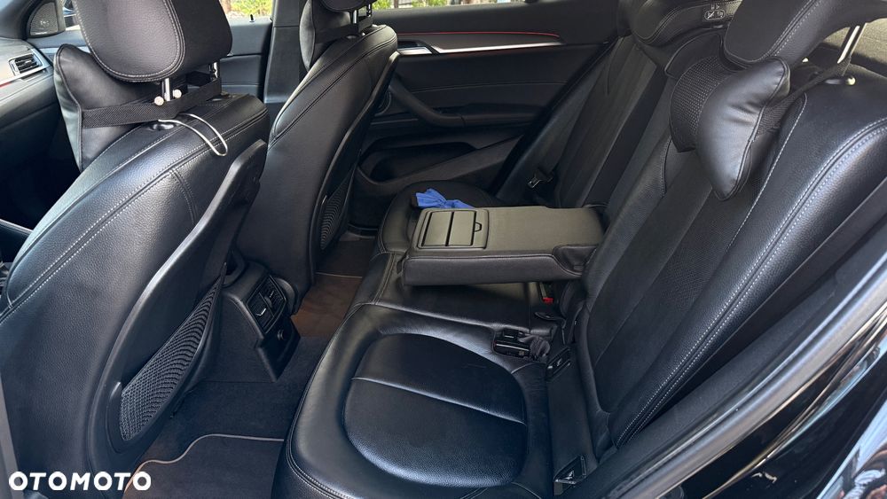 BMW X2 sDrive18d M Sport - 14