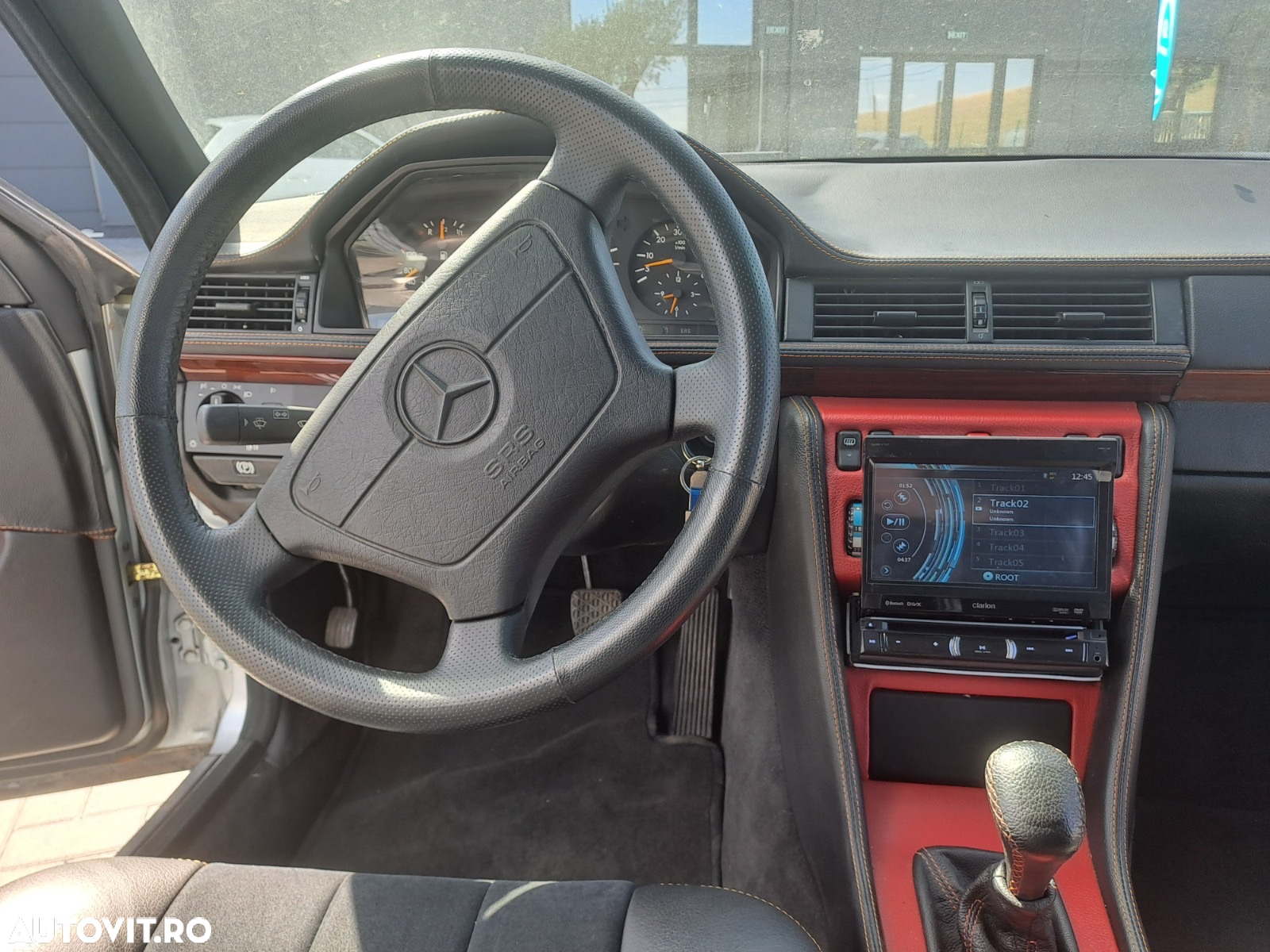 Mercedes-Benz W124 - 38