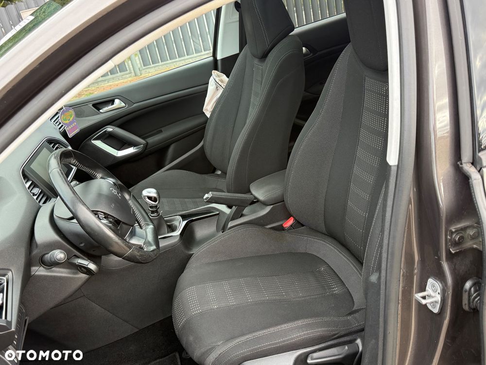 Peugeot 308 - 12