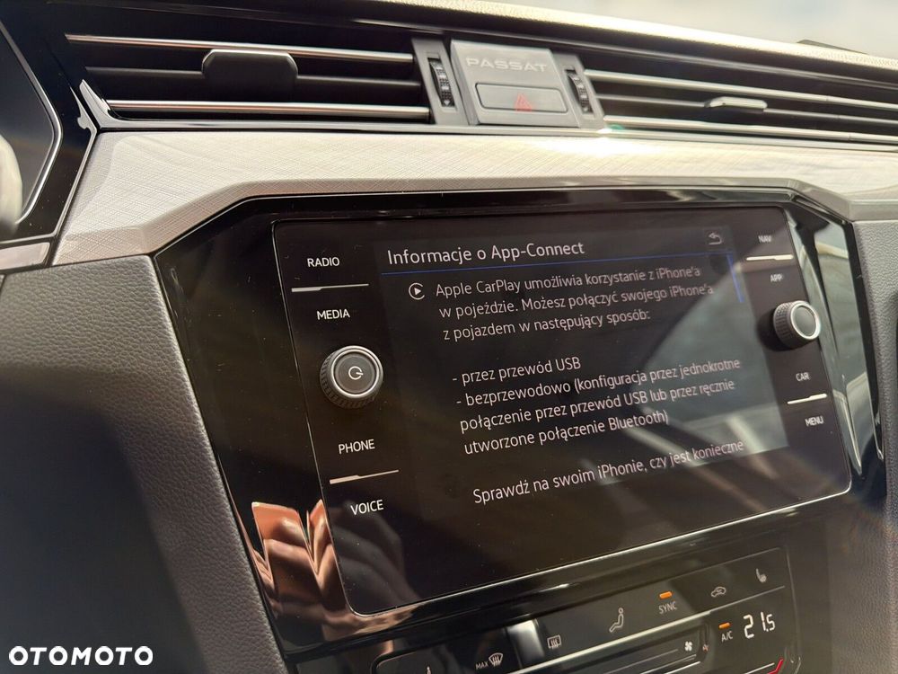 Volkswagen Passat - 26