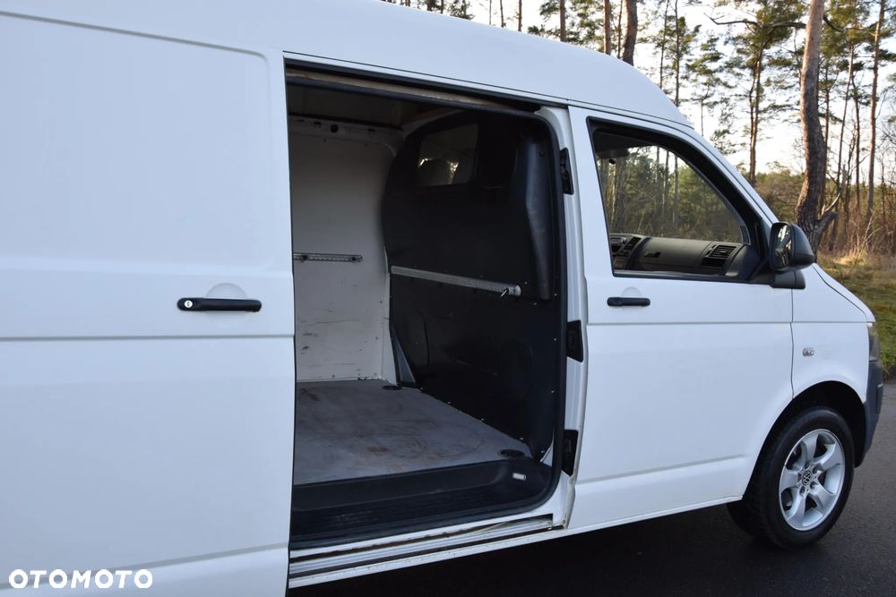 Volkswagen Transporter L2H2 - 15