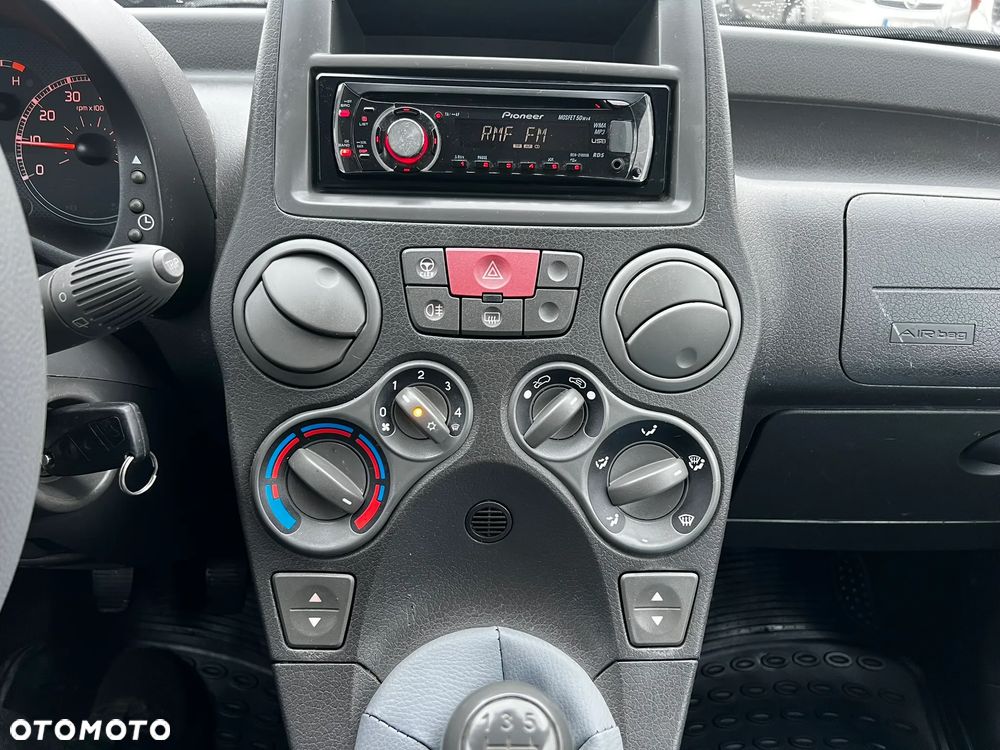 Fiat Panda 1.2 Dynamic - 17
