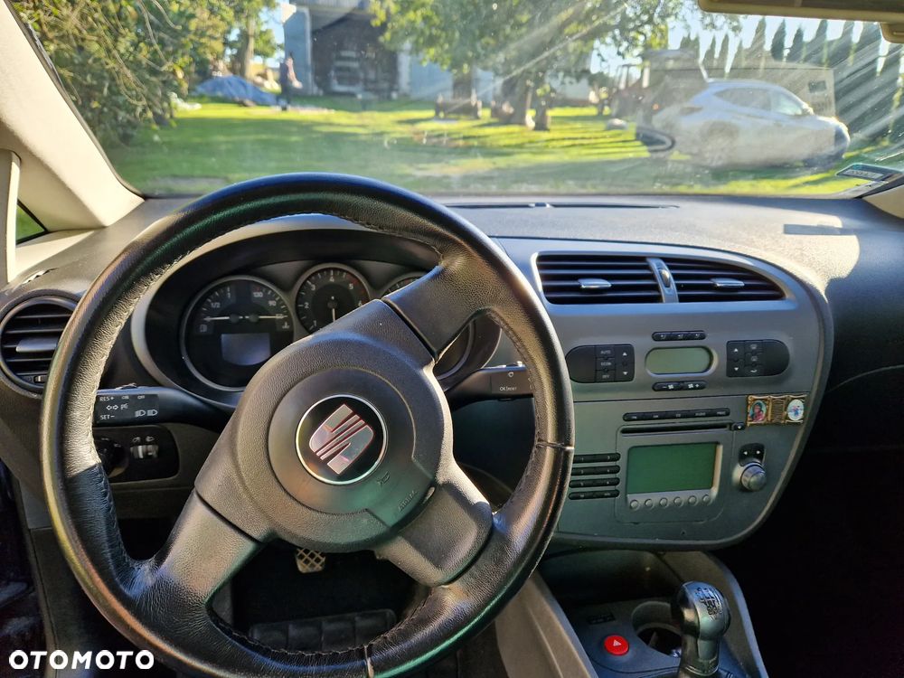 Seat Leon 2.0 TDI DPF Style - 8