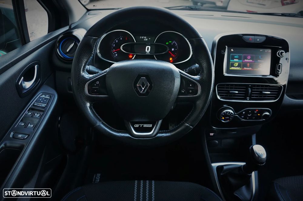 Renault Clio Sport Tourer 1.5 dCi GT Line - 32