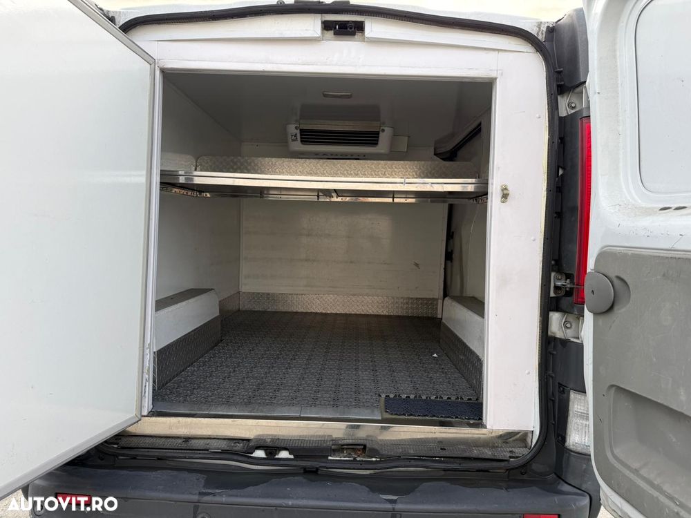 Renault Trafic - 7