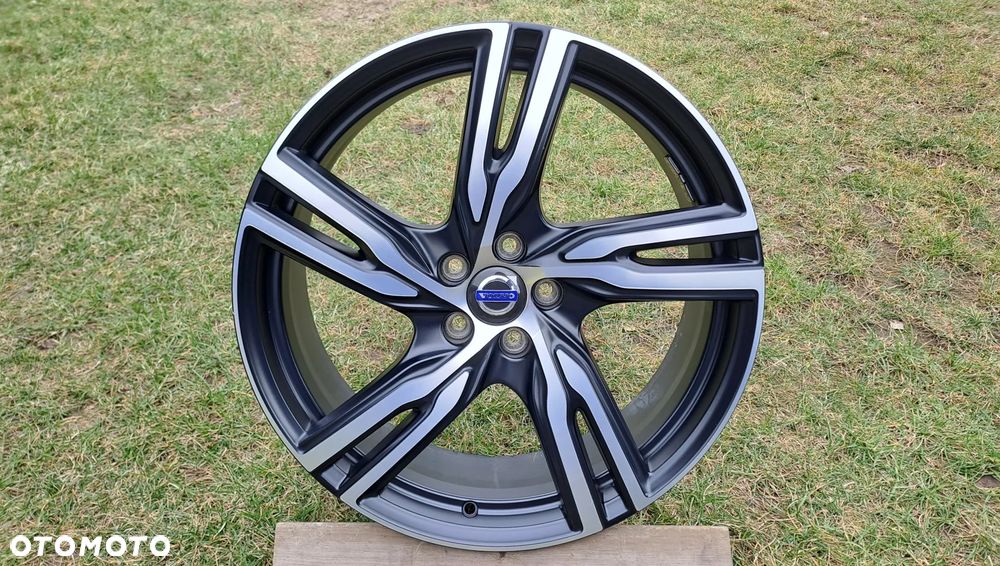 Felga Aluminiowa 20 Volvo XC 60 II 5x108 ET 55 31445232 - 1