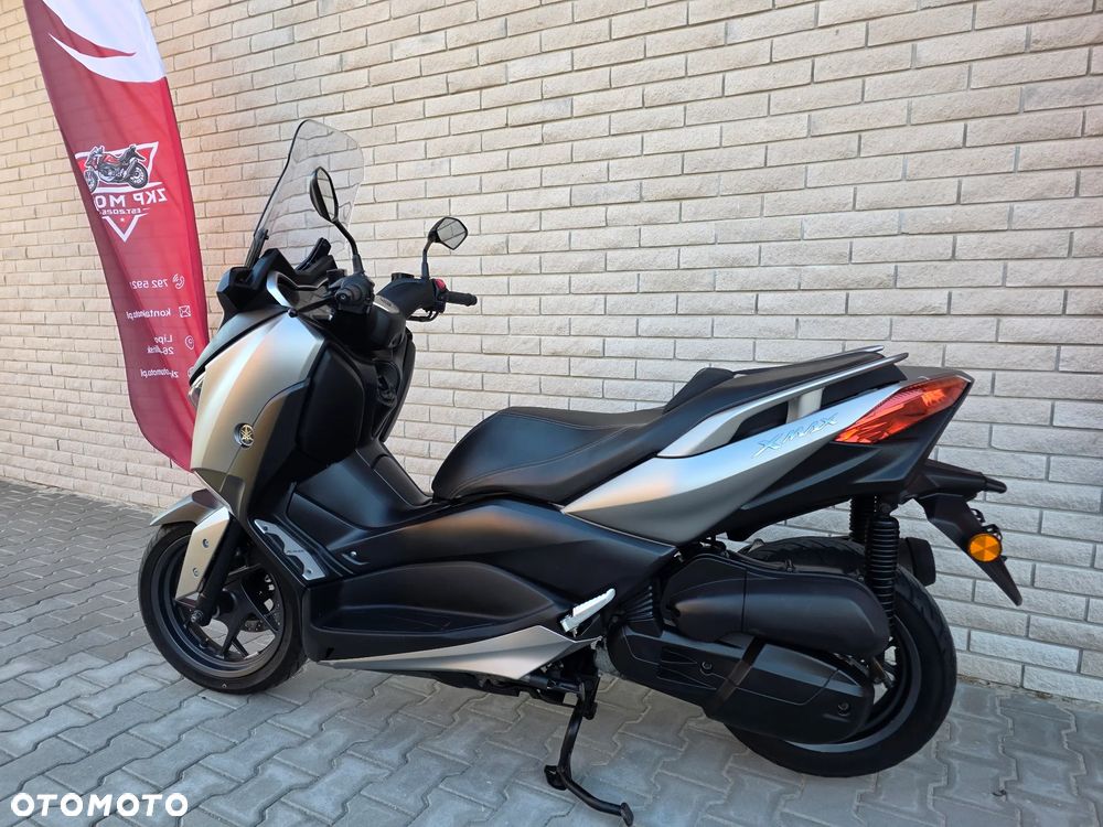Yamaha X-max - 4