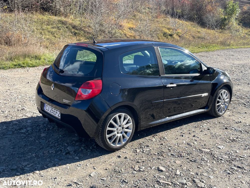 Renault Clio III 2.0 16V Gordini - 5