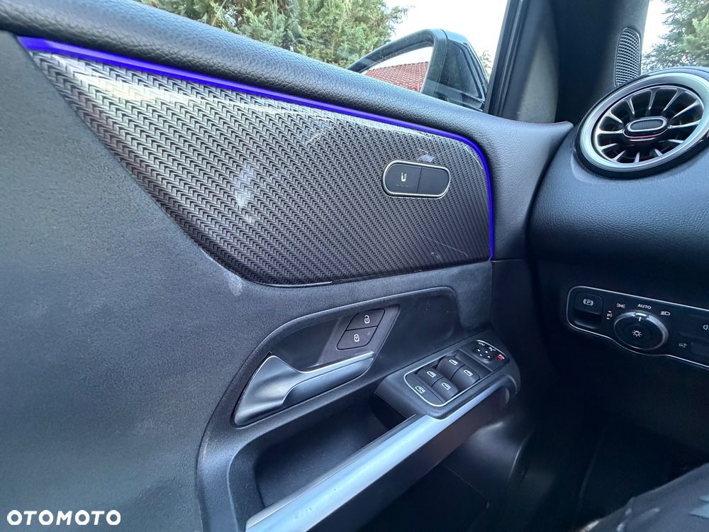 Mercedes-Benz GLB 200 d 8G-DCT AMG Line Advanced Plus - 14