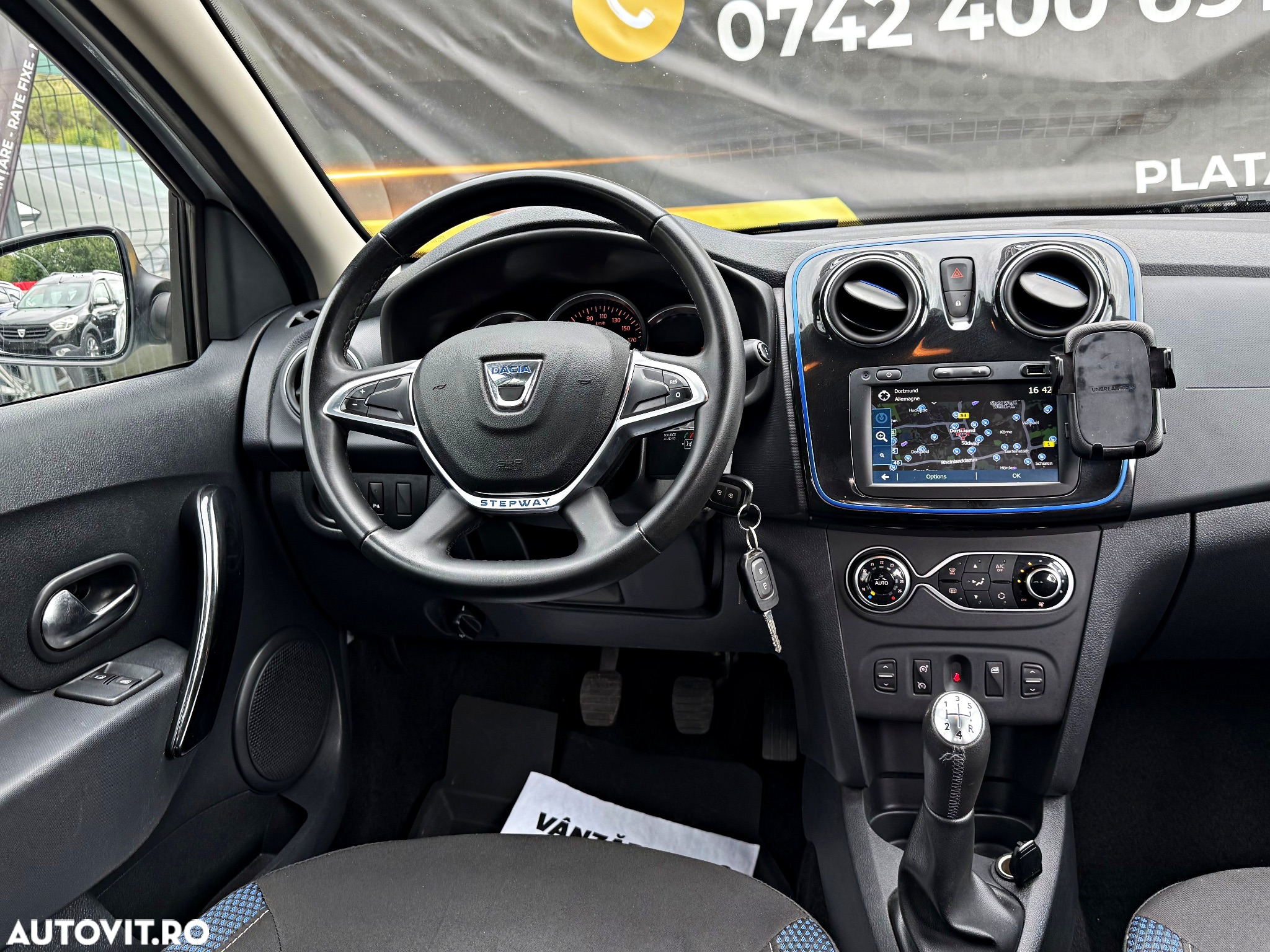 Dacia Sandero Stepway Blue dCi 95 Celebration - 27