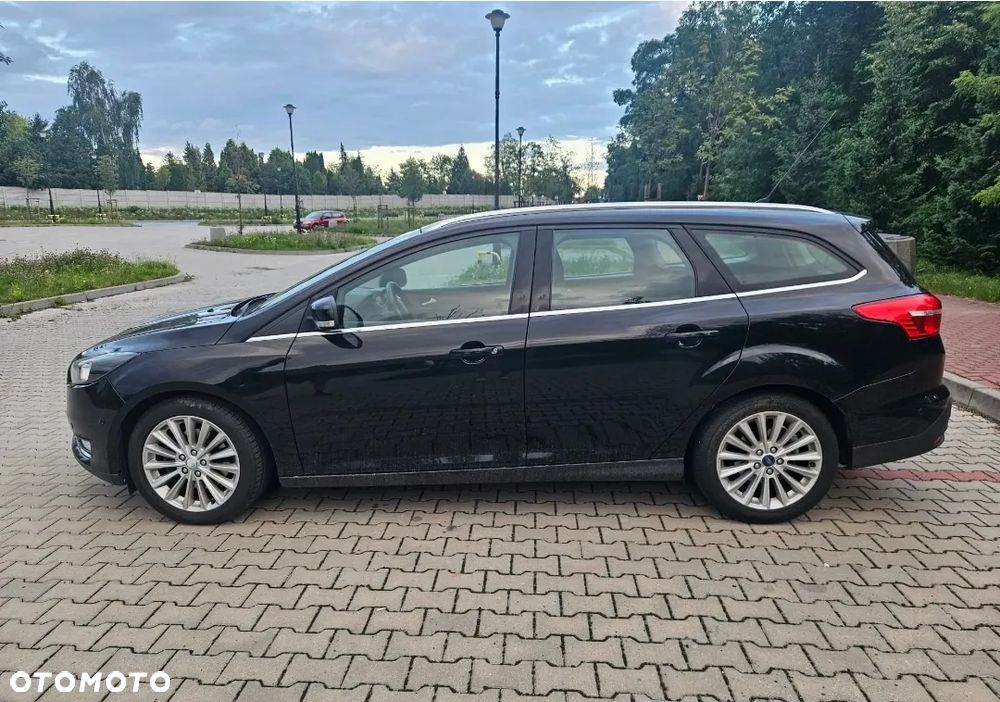 Ford Focus 1.5 EcoBoost Start-Stopp-System Business Edition - 4