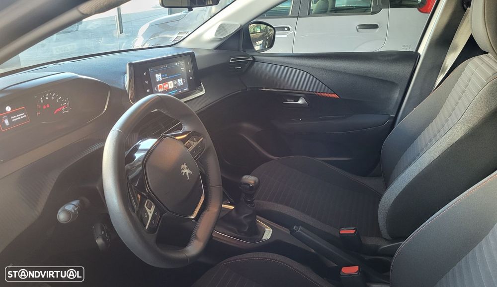 Peugeot 208 1.2 PureTech Active Pack - 19