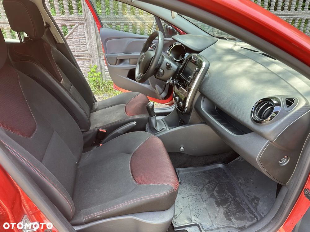 Renault Clio 0.9 Energy TCe Zen - 24