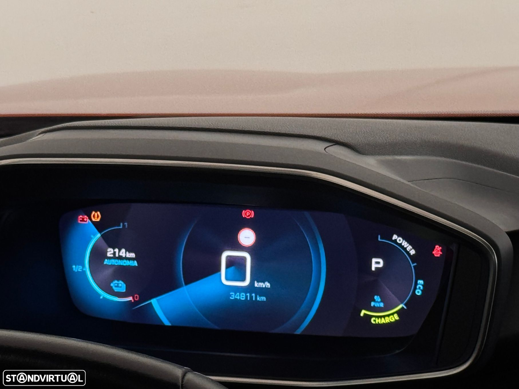 Peugeot 2008 - 9
