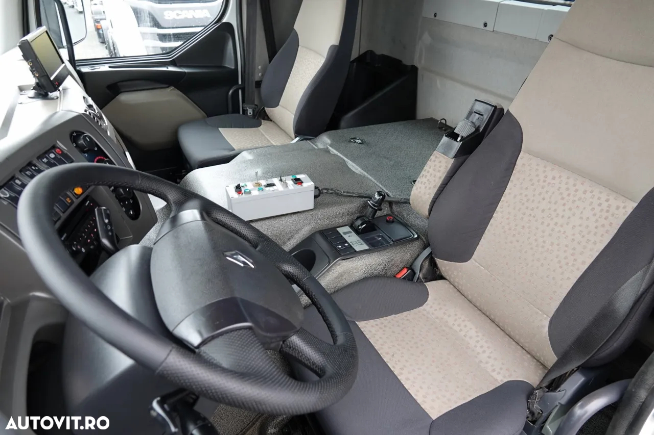 Renault KERAX 430 / 8x4 / BASCULANTE / HYDROBOARD / HYDROCLAP / BORDMATIC / EURO 5 EEV - 24
