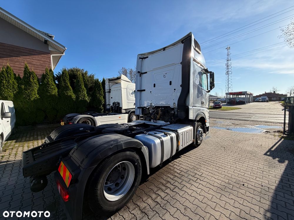 Mercedes-Benz Actros 1845 GigaSpace Xenon Navi nowy tachograf - 5