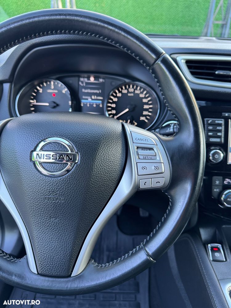 Nissan Qashqai 1.6 dCi DPF tekna - 23