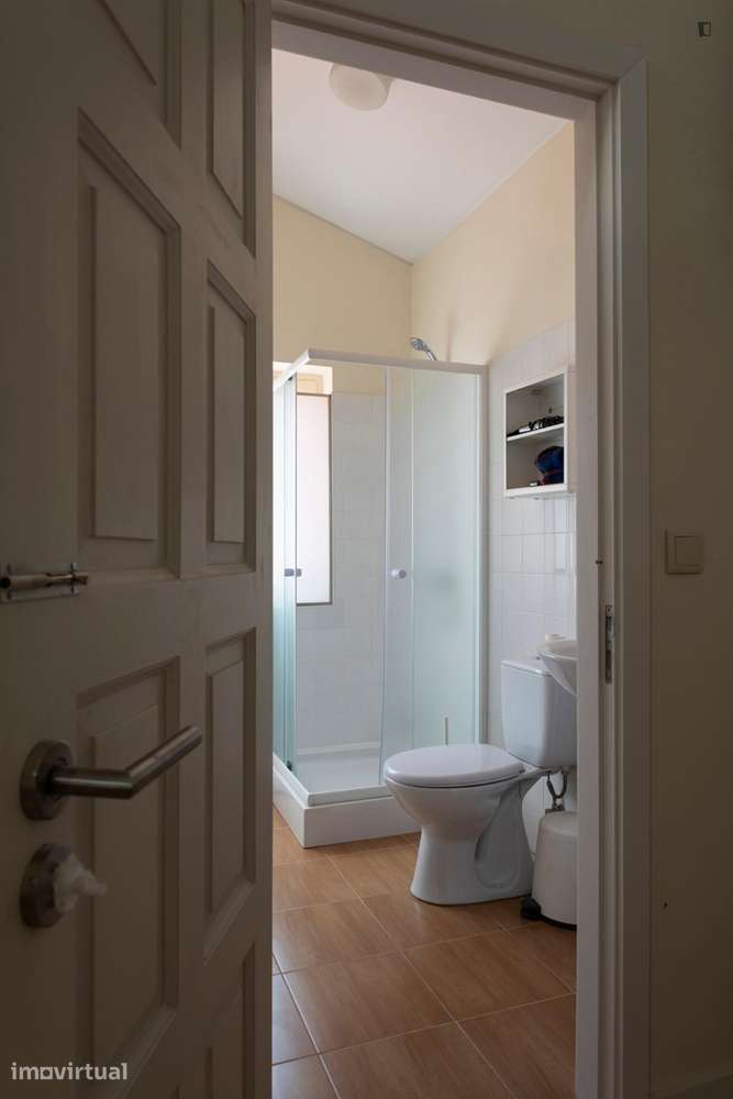 Quarto - localizado em Vitória Porto - Grande imagem: 2/7