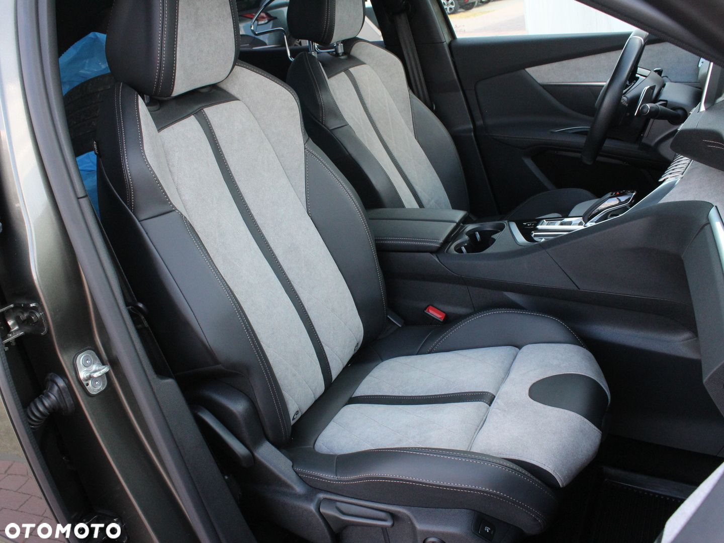 Peugeot 3008 - 11
