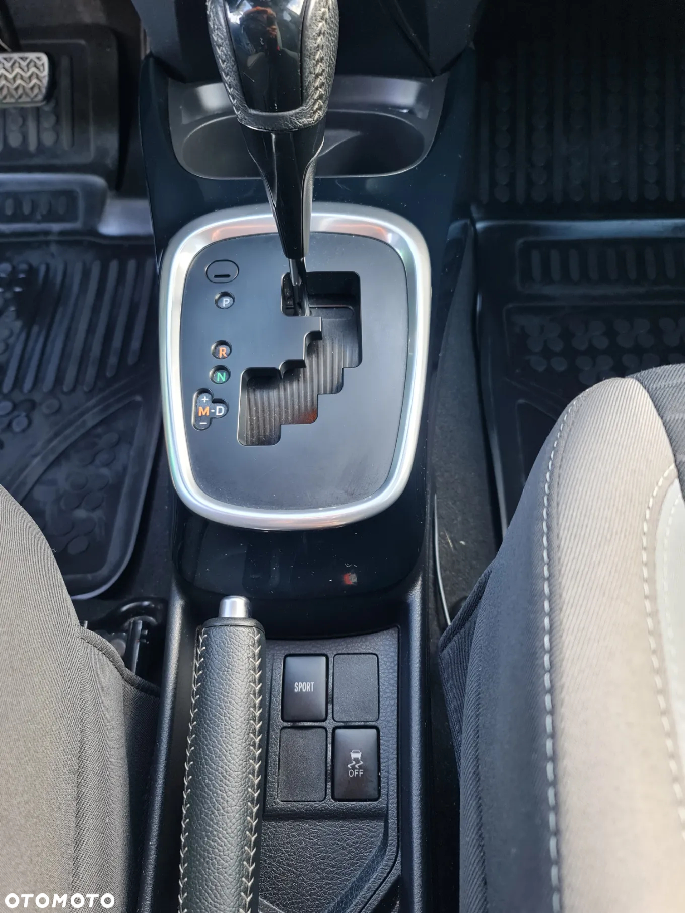 Toyota Yaris 1.5 Selection CVT - 8