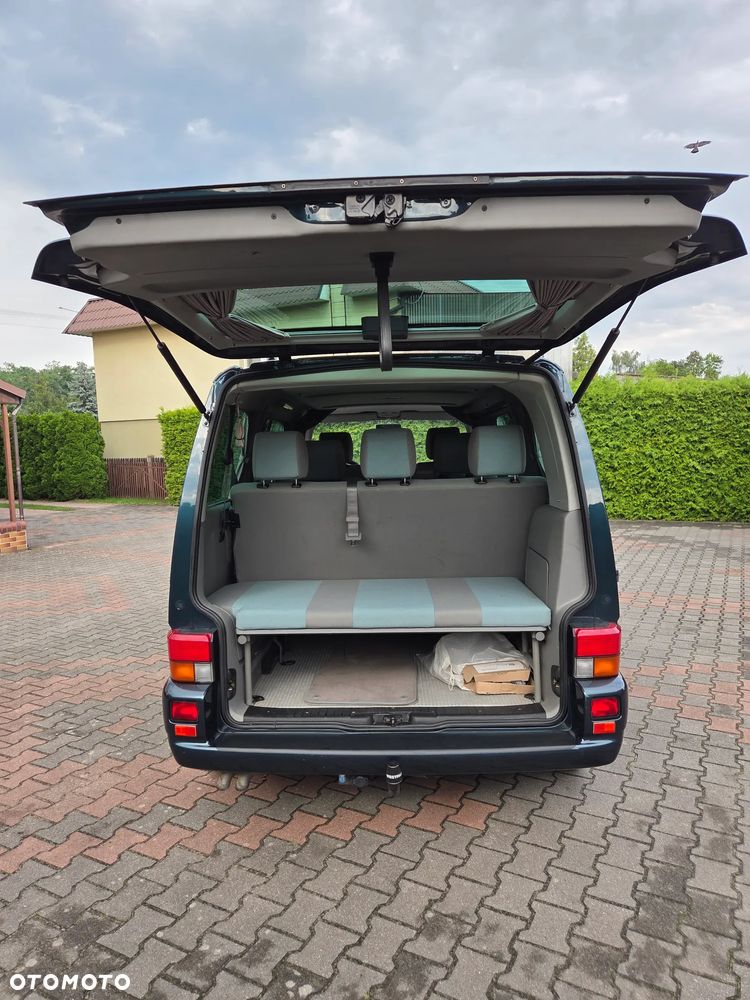 Volkswagen Multivan - 39
