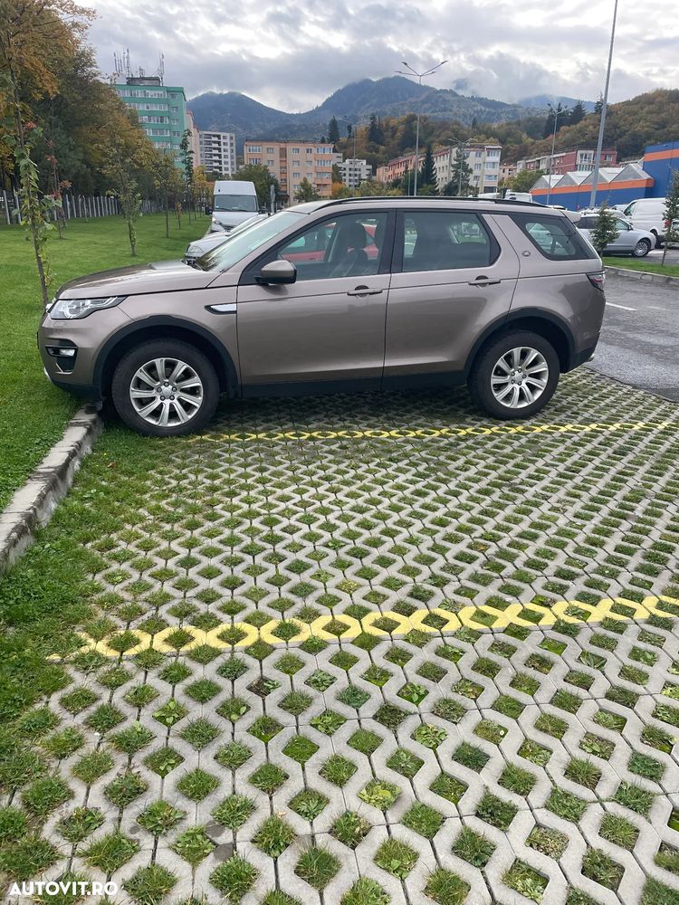 Land Rover Discovery Sport - 17