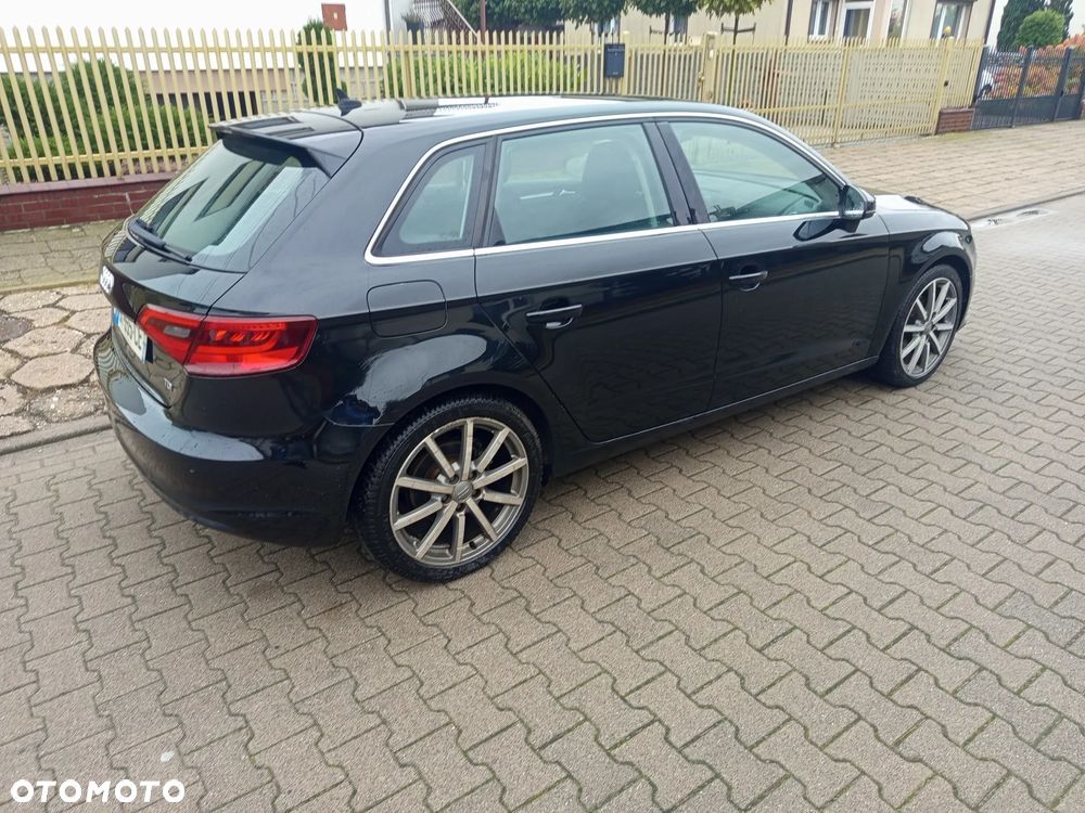Audi A3 Sportback - 5