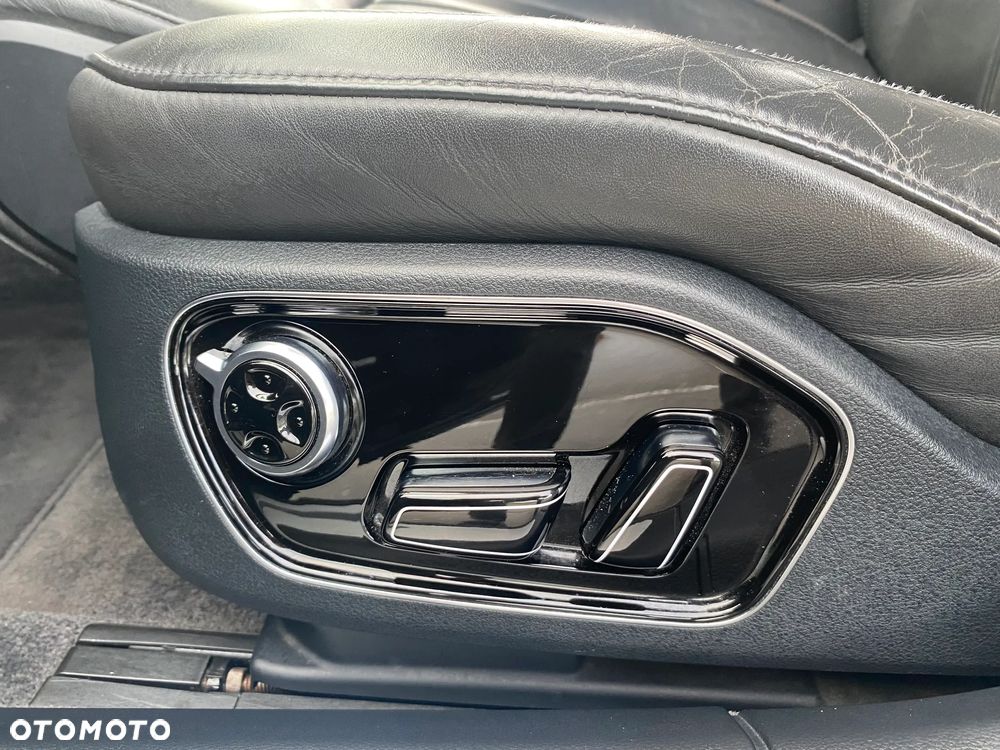 Audi A8 3.0 TDI DPF quattro tiptronic - 22