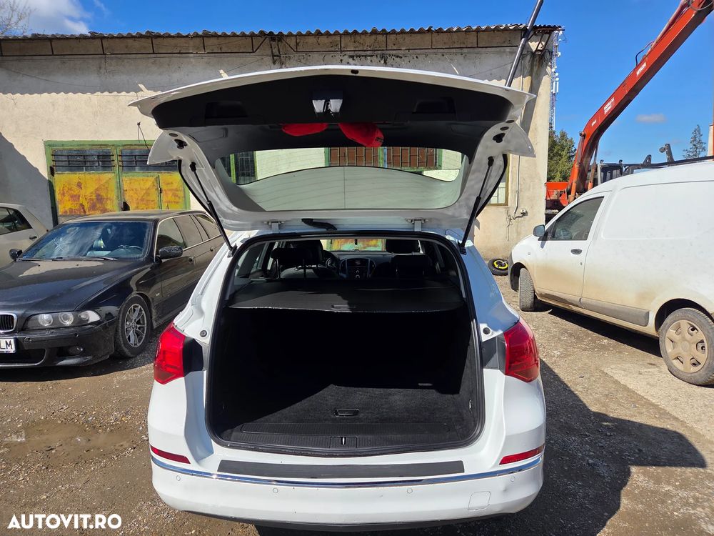 Opel Astra 1.6 CDTI DPF ecoFLEX TourerStart/Stop Edition - 13