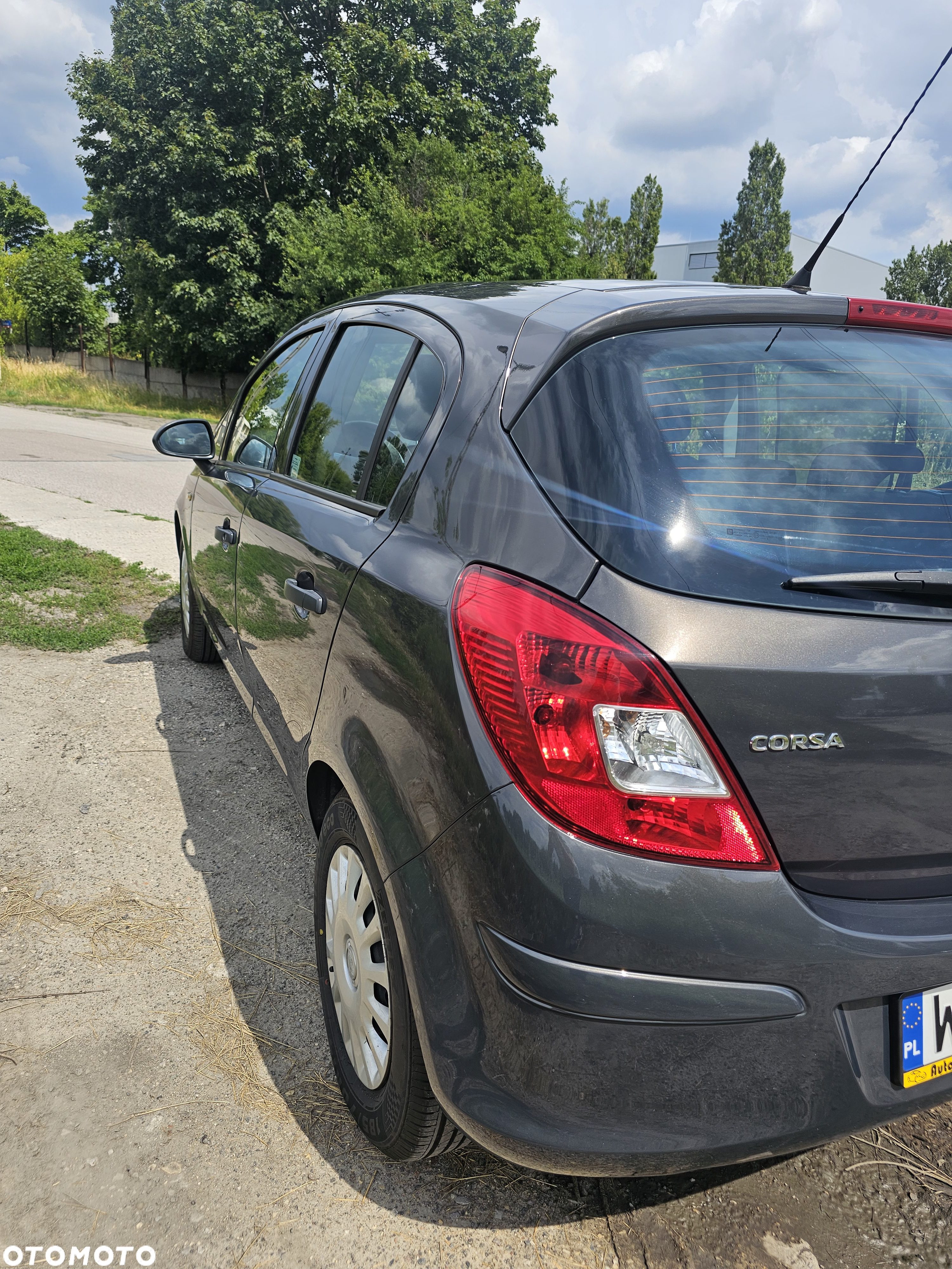 Opel Corsa 1.2 16V Edition / Active - 5