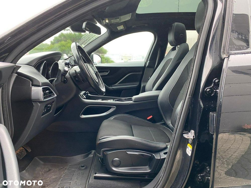 Jaguar F-Pace 20d AWD Prestige - 10