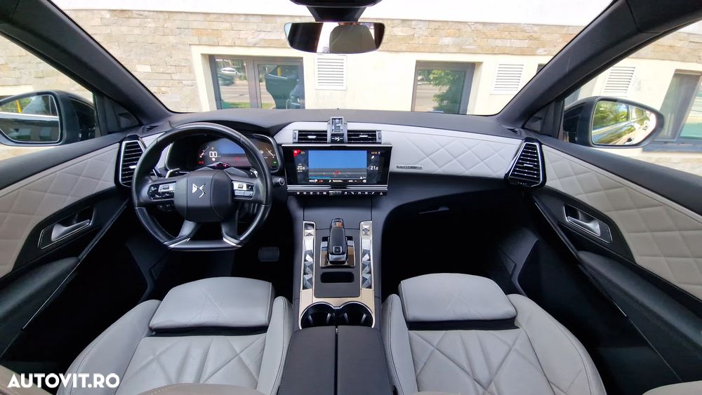 DS Automobiles DS 7 Crossback - 15