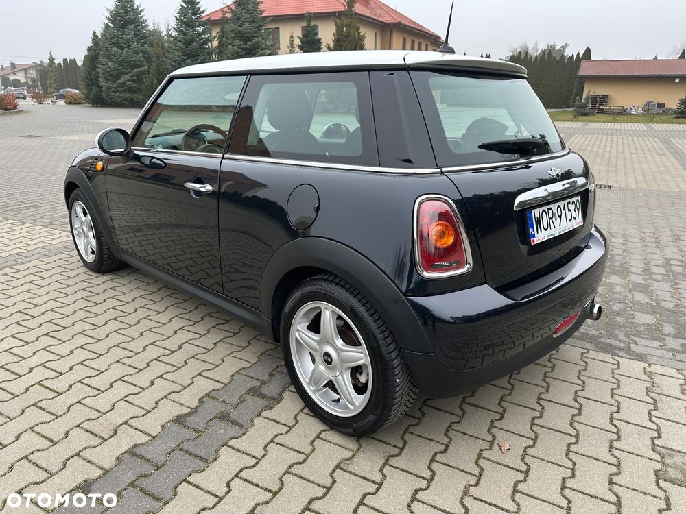 MINI Cooper 50 Camden - 7