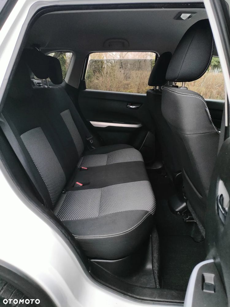 Suzuki Vitara 1.6 Premium 2WD - 13