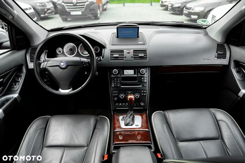 Volvo XC 90 D5 AWD Geartonic Executive - 28