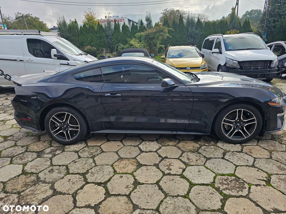 Ford Mustang 2.3 Eco Boost - 4