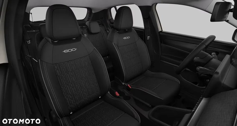 Fiat 600 1.2 Turbo Pop eDCT - 5