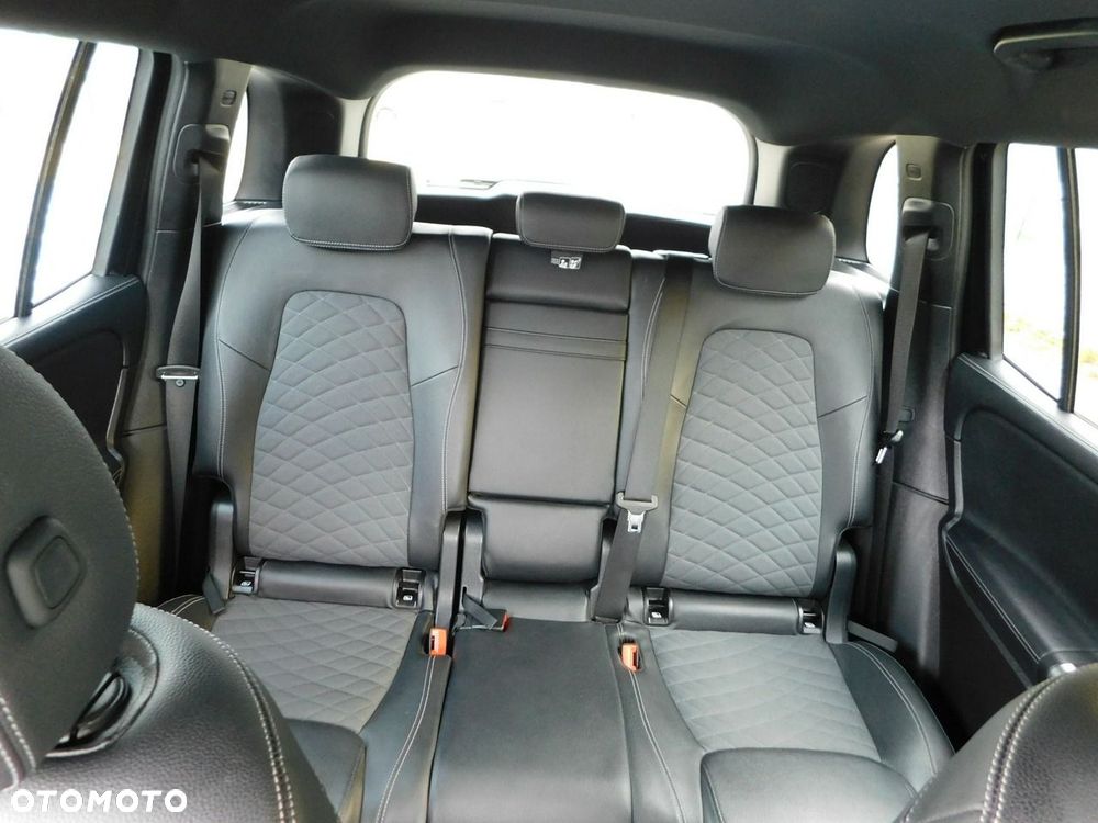 Mercedes-Benz GLB 200 d 8G-DCT Progressive - 9