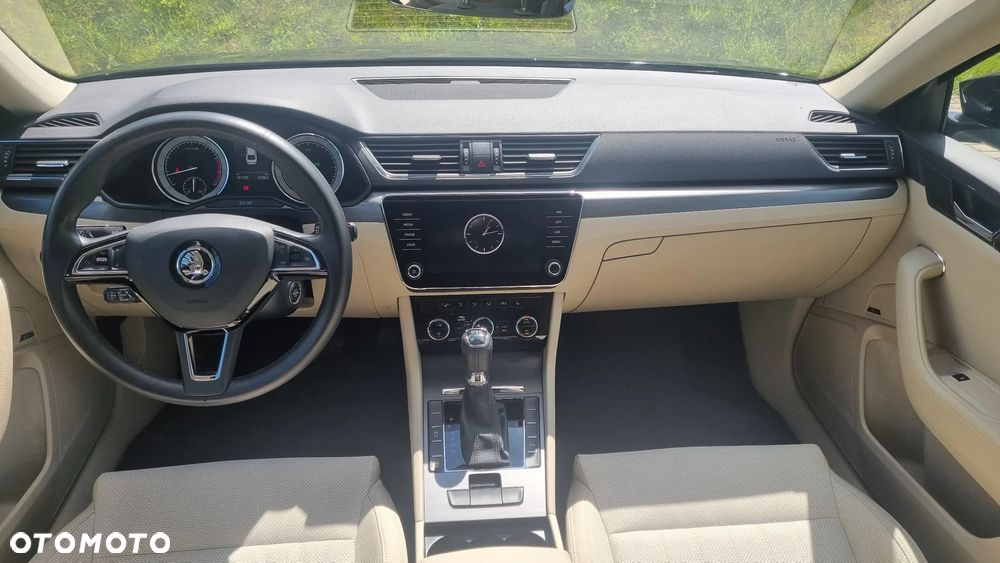 Skoda Superb 2.0 TSI Style DSG - 11