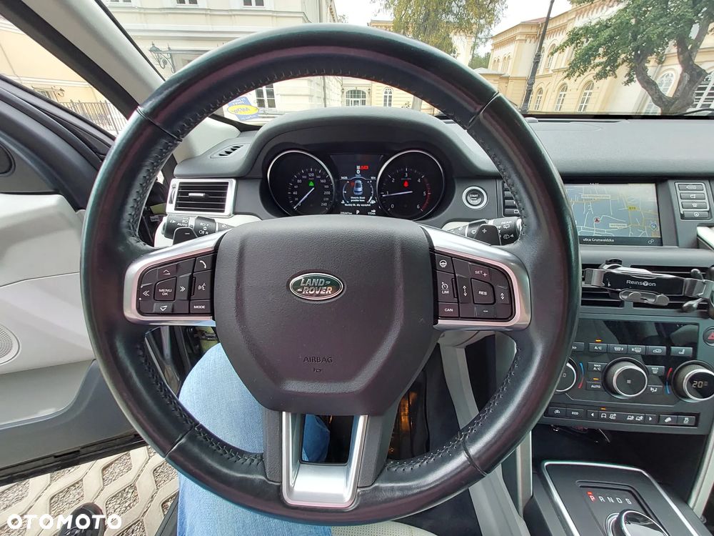 Land Rover Discovery Sport 2.0 TD4 HSE - 16