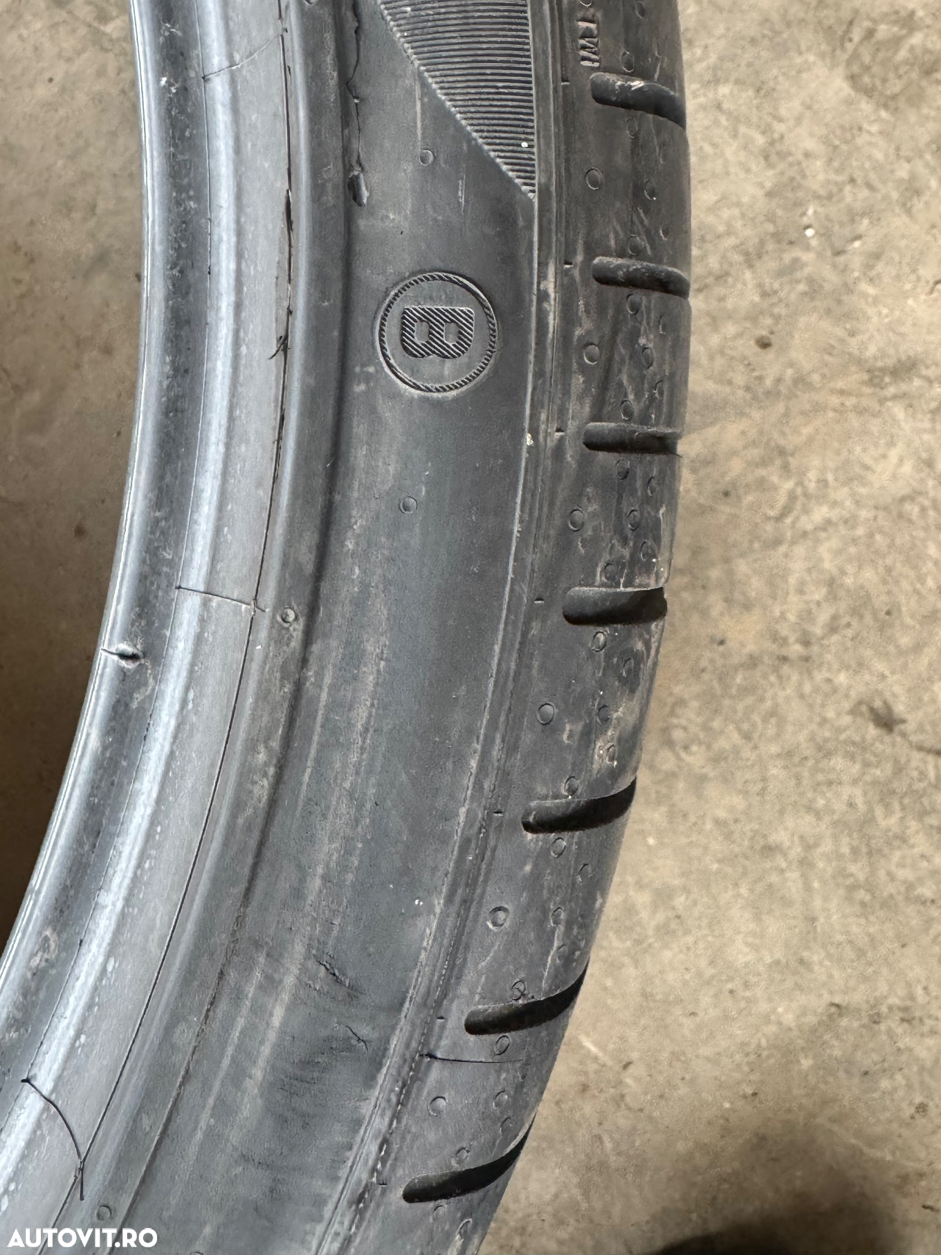 Vând 2 anvelope 315/30/22 Pirelli de vară ca noi - 9