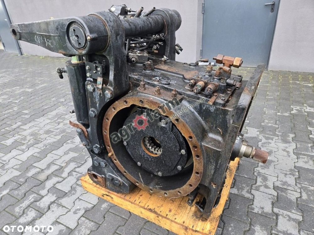 Tylny most Case Magnum 370, 340, CVX, CVT - 4