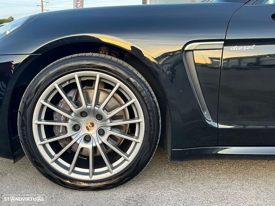 Porsche Panamera - 3
