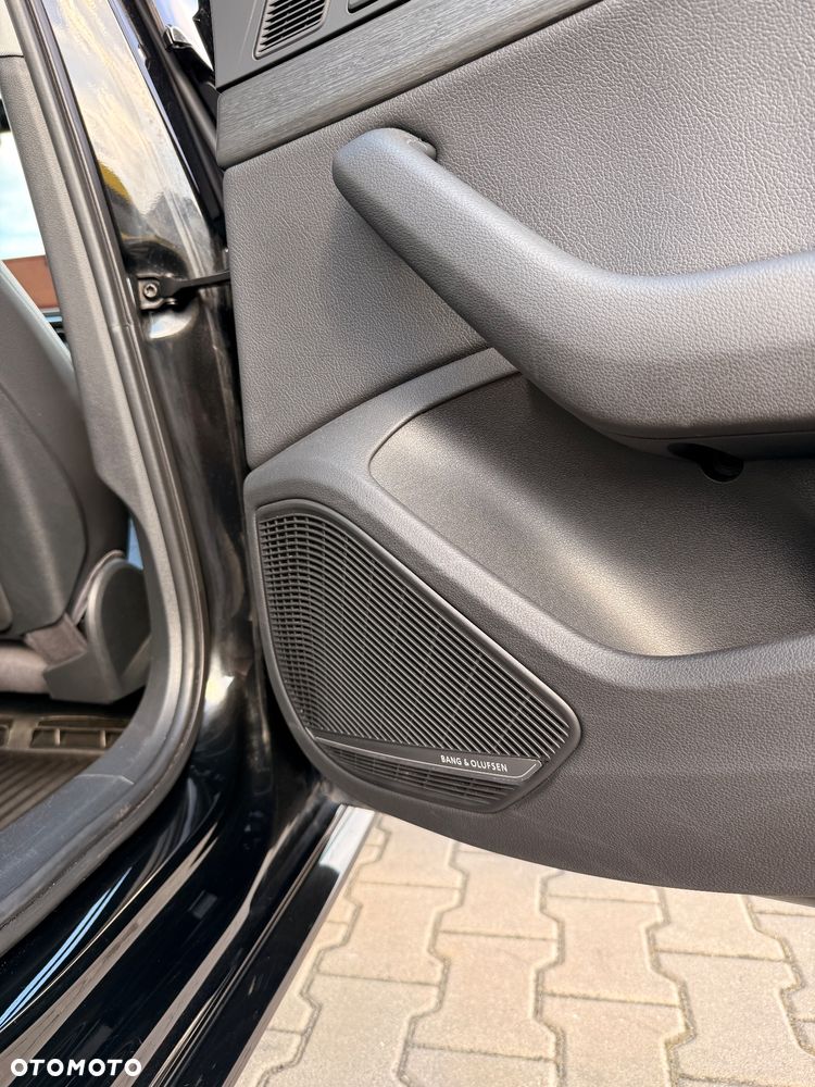 Audi A4 Limousine 2.0 TFSI quattro S tronic design - 12