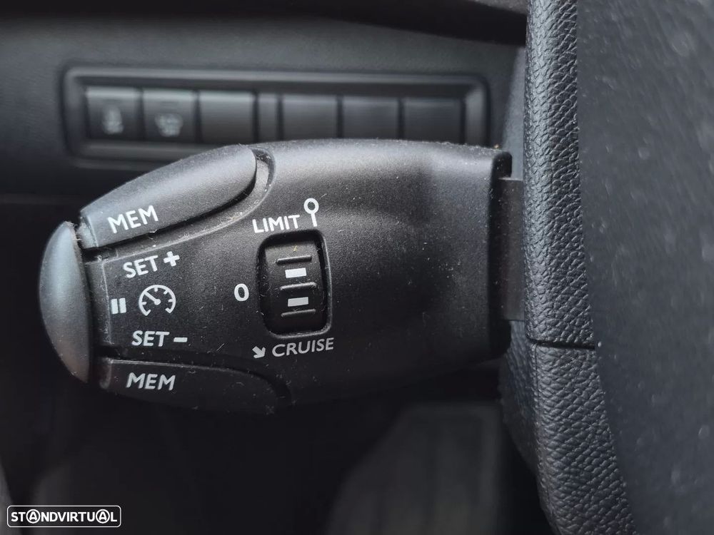 Peugeot 308 SW 1.6 BlueHDi Allure J17 - 20