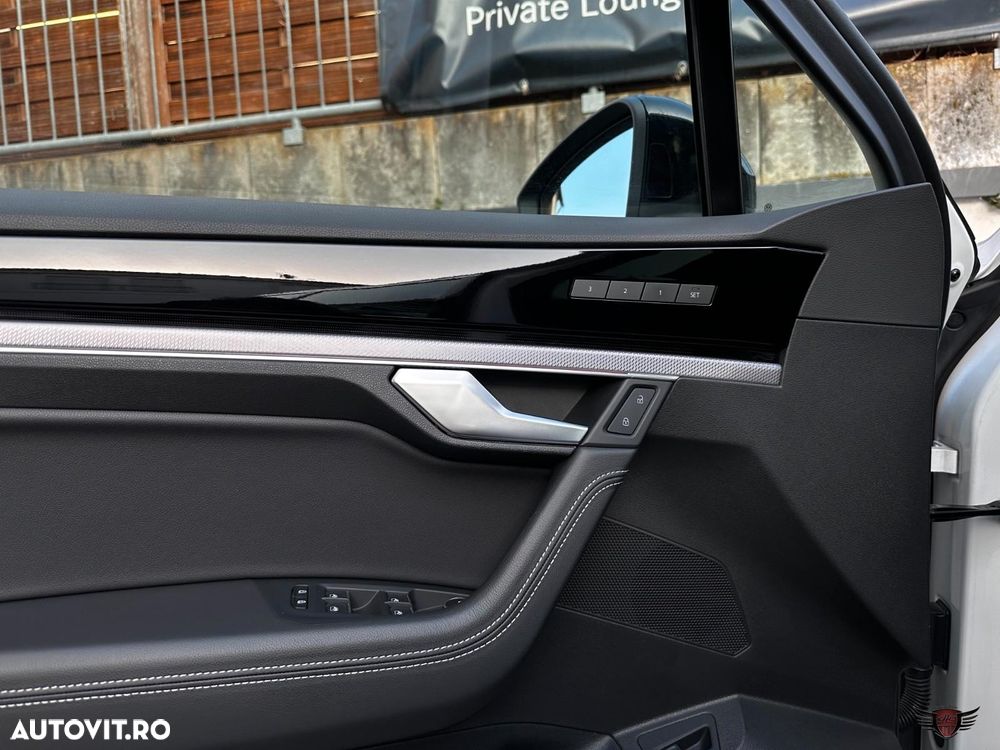 Volkswagen Touareg 3.0 V6 TDI 4Motion DPF Automatik R-Line - 31