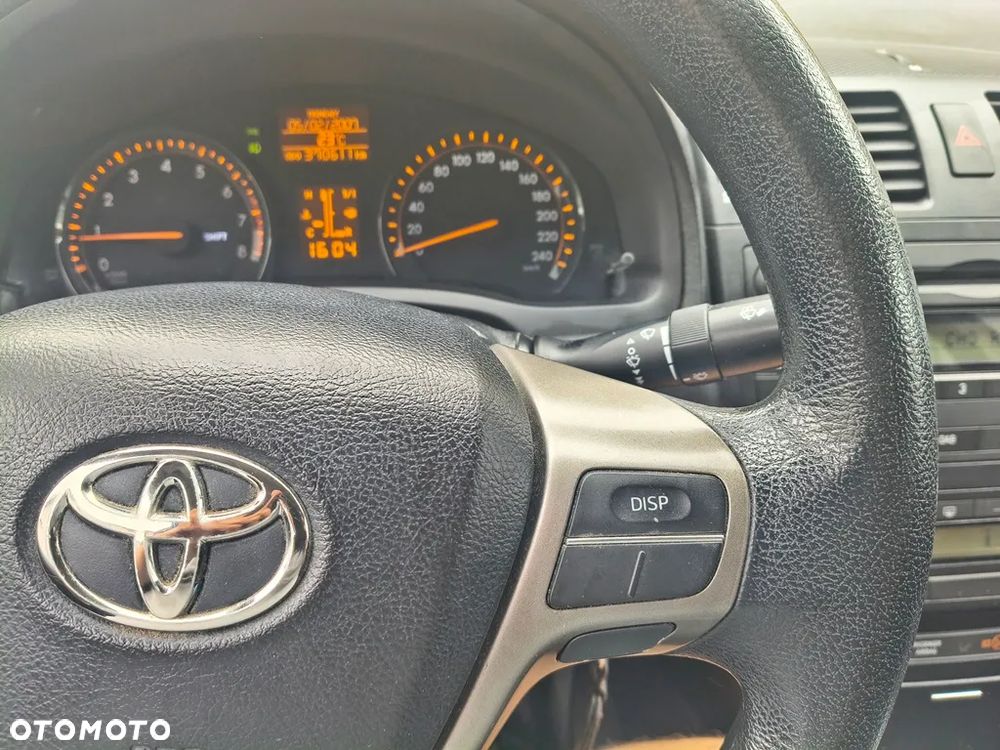 Toyota Avensis 1.6 Active - 26