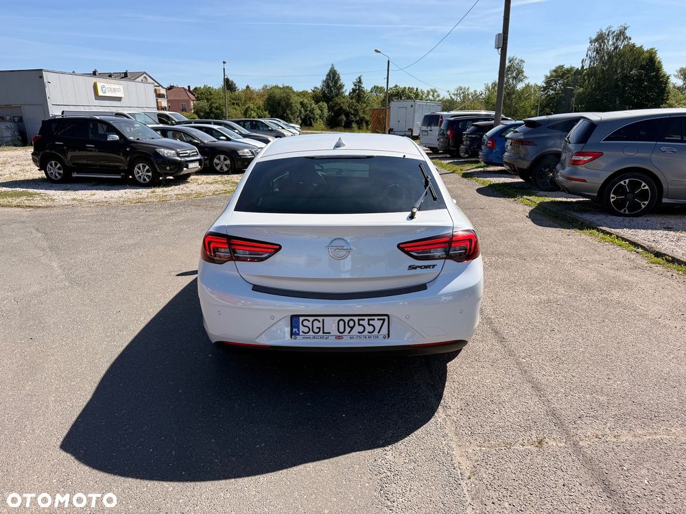 Opel Insignia 1.5 T Elite S&S Eco - 12