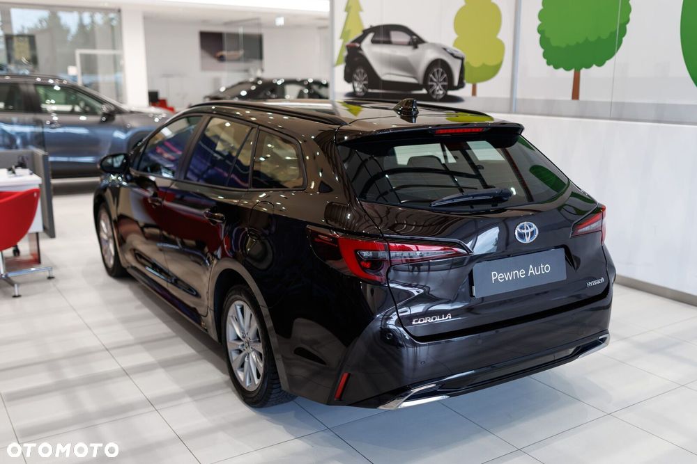 Toyota Corolla 1.8 Hybrid Comfort - 12