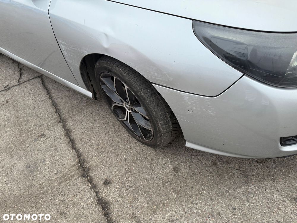 Renault Latitude 2.0 dCi Initiale - 7